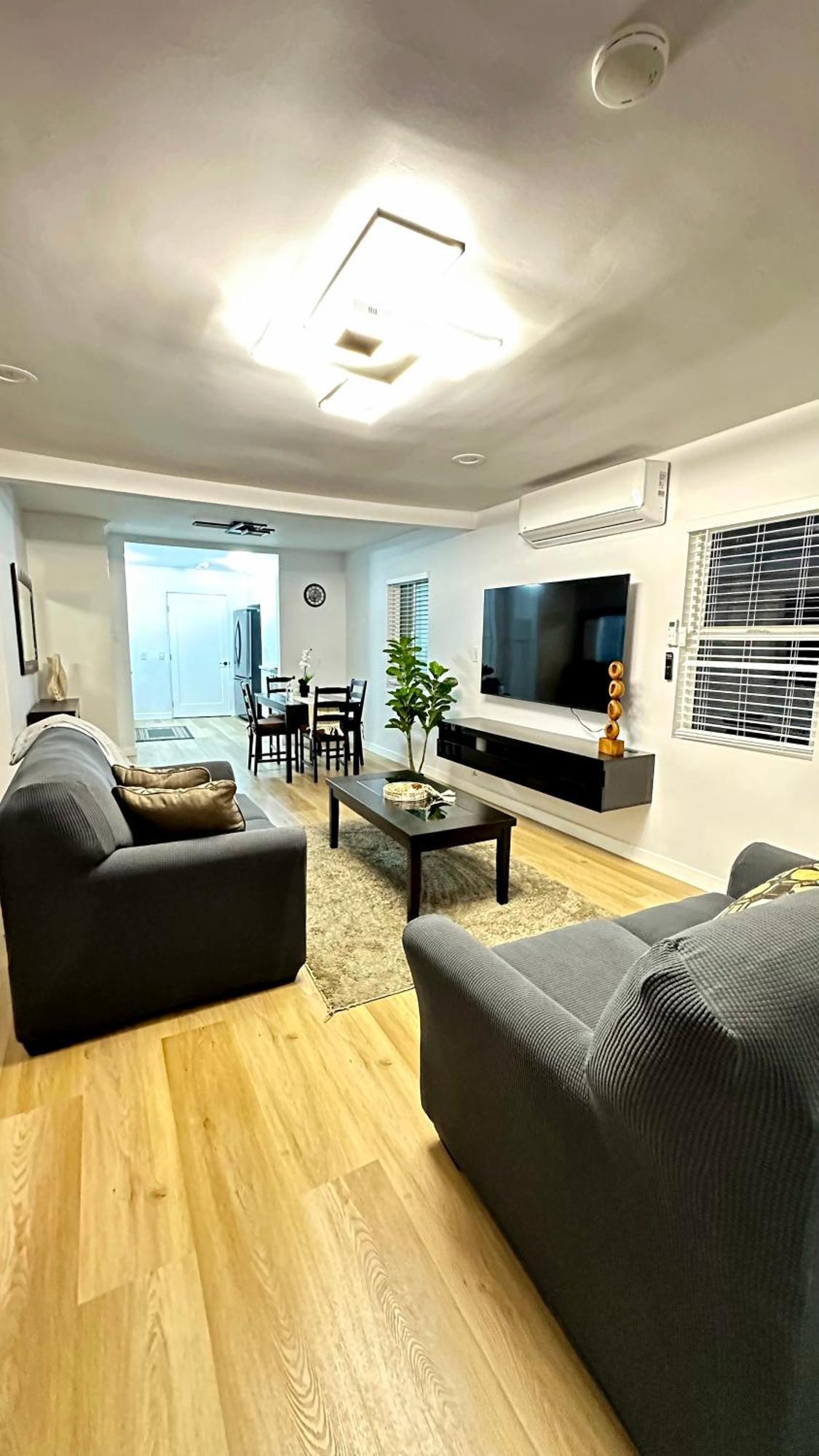 Bed and Breakfast Modern 2Br Stylish & Cozy Unit Лос-Анджелес Экстерьер фото