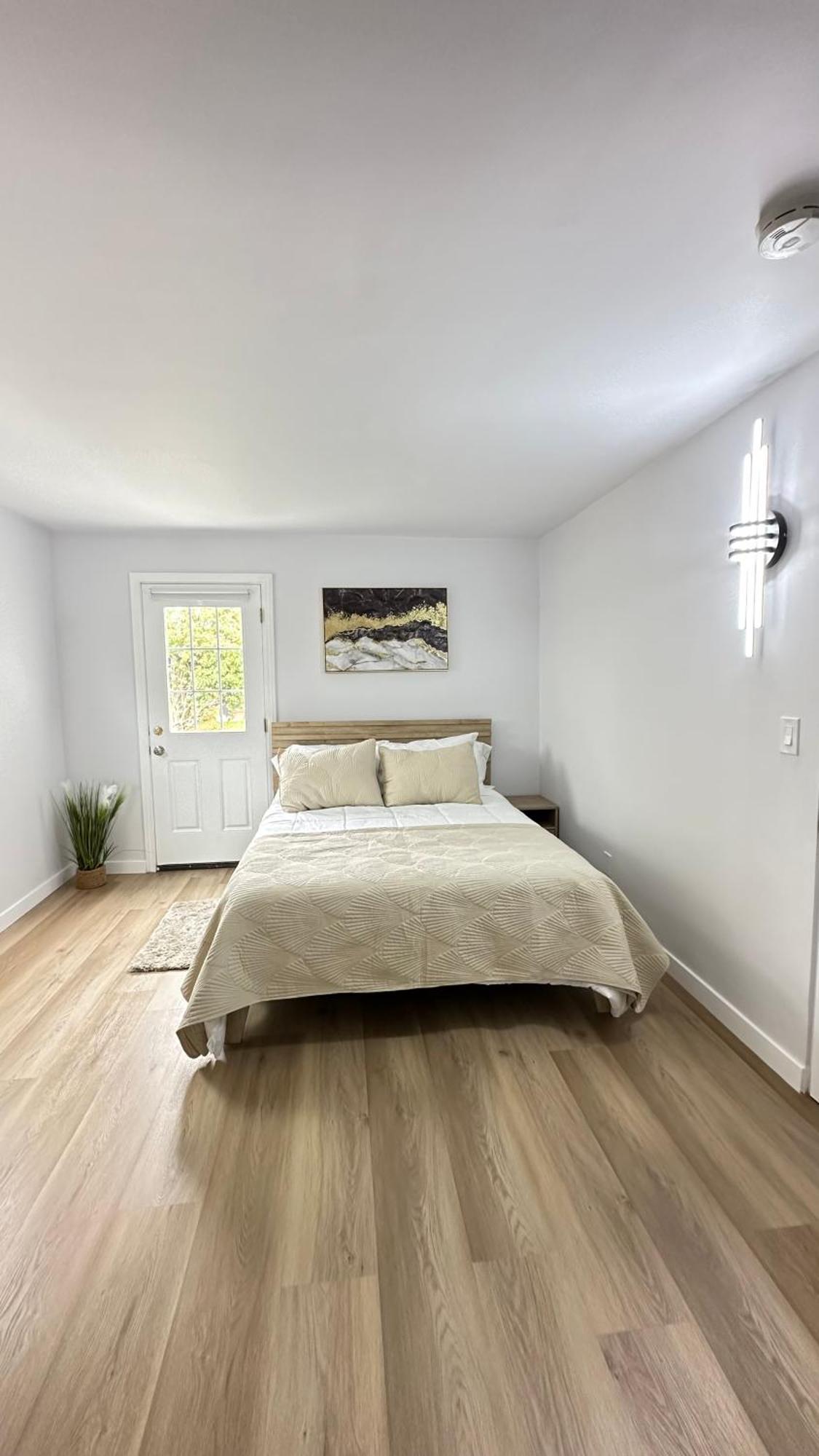 Bed and Breakfast Modern 2Br Stylish & Cozy Unit Лос-Анджелес Экстерьер фото